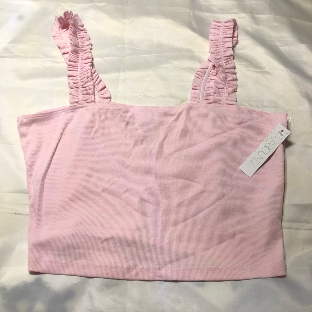 🆕 Abound Barbie doll pink cropped top